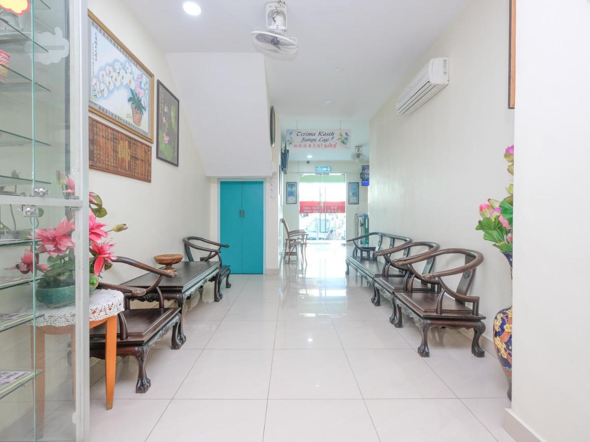 Oyo 89877 Sun Triang Hotel Kampong Kerayong Ngoại thất bức ảnh